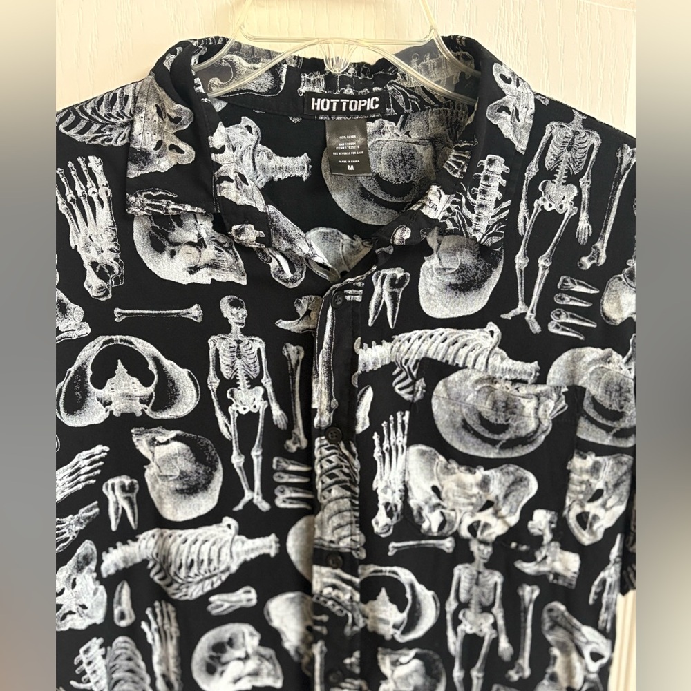 Hot Topic Black And White Skeleton Pattern Shirt - image 2